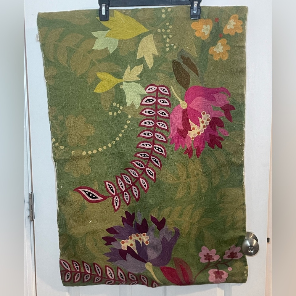 Crewel Embroidered Wool Wall Hanging or Rug- Floral Tapestry 2x3 made in India